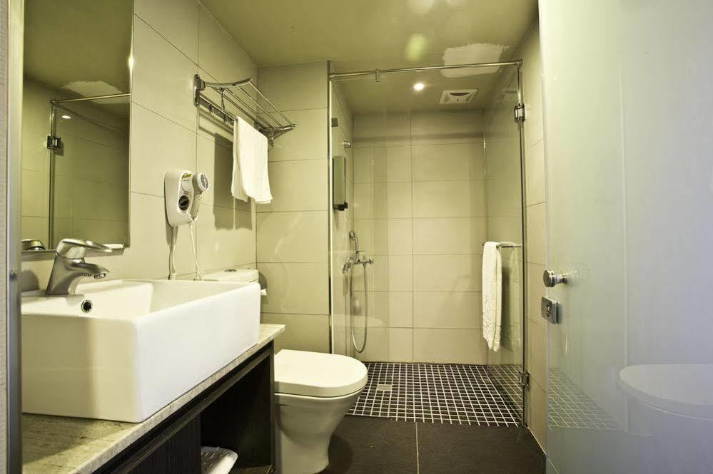 Hub Hotel Kaohsiung Yawan Branch Kültér fotó